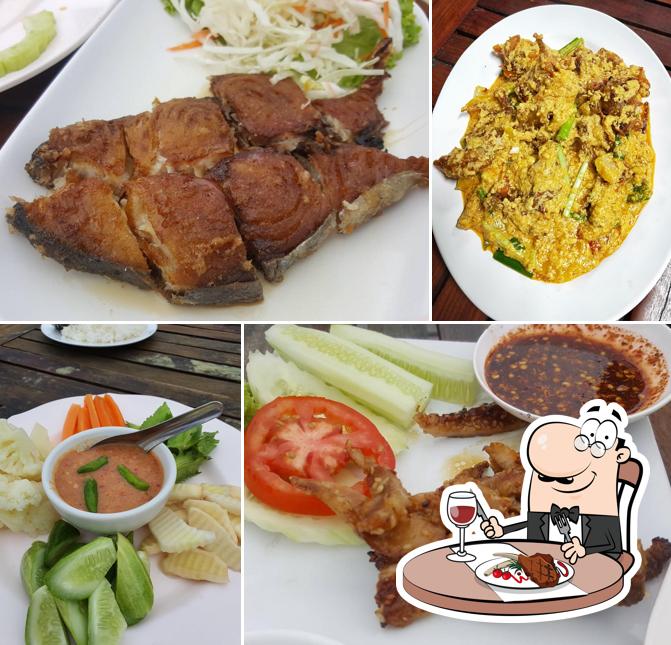 Baan Rim Nam Kitchen