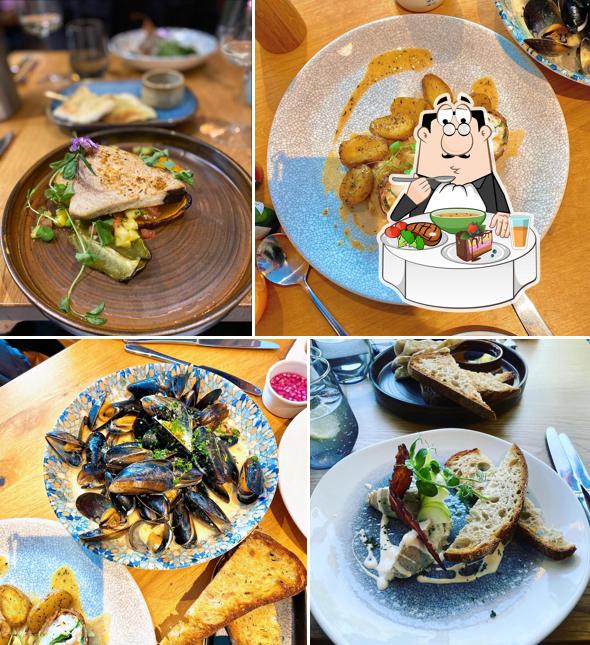 Hooked Seafood