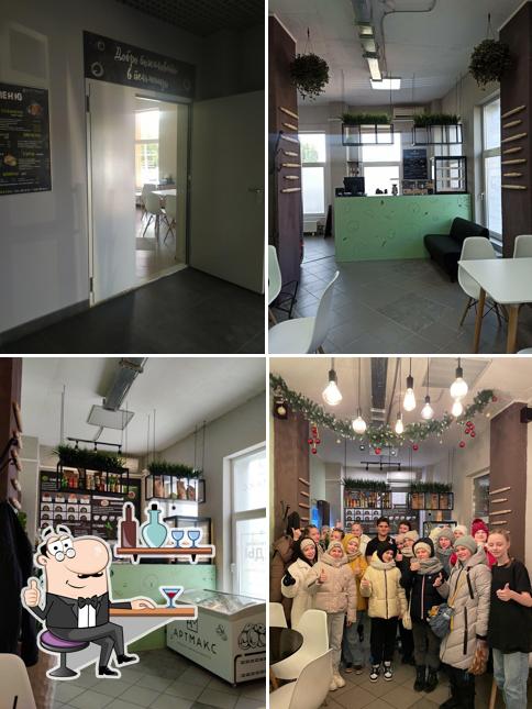 Посмотрите на внутренний интерьер "Вкусная Усадьба"