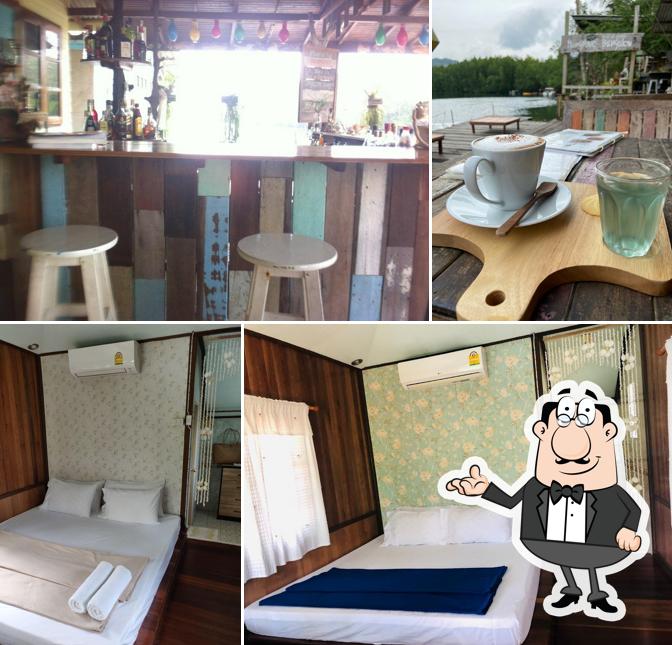 Mangrove Bungalow & Restaurant