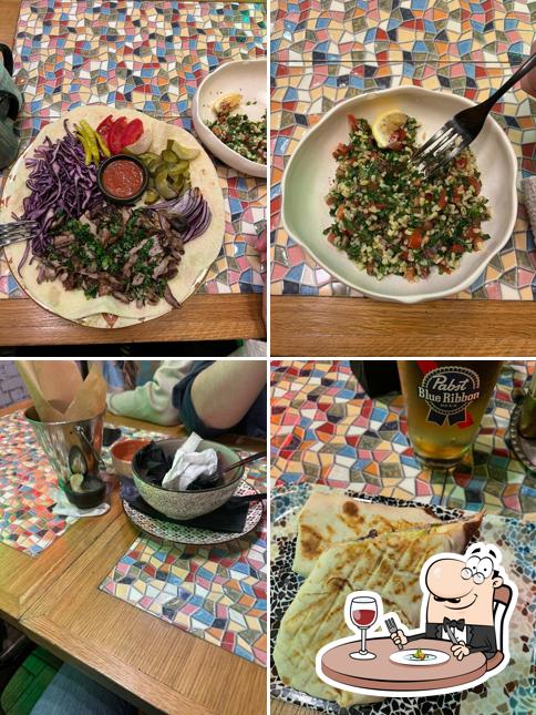 Блюда в "Laffa Laffa"