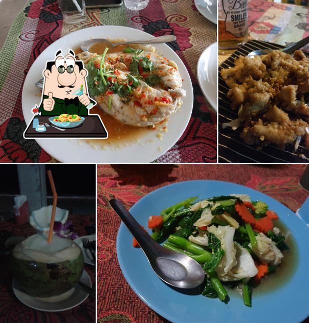 ร้านอาหารคุณส้ม Som Restaurant
