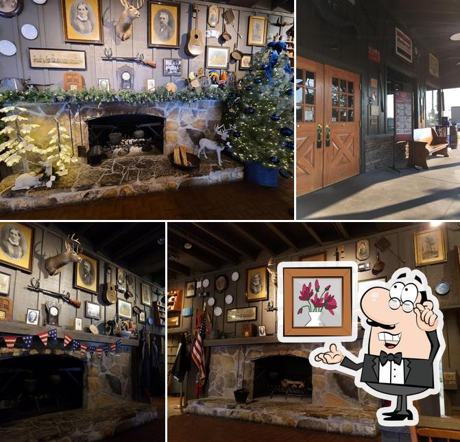 Cracker Barrel Old Country Store