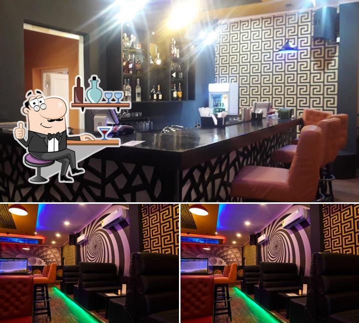 True Nôte Restaurant & Lounge