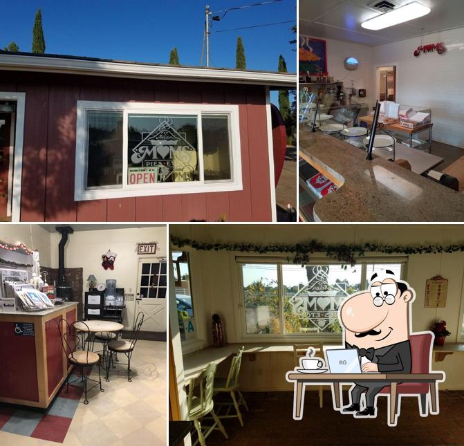 Mom's Pie House - Wynola