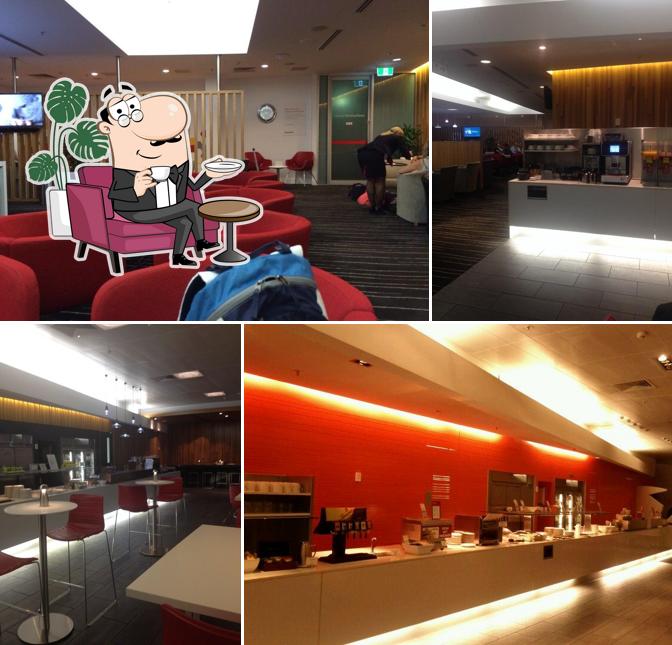 Qantas Club