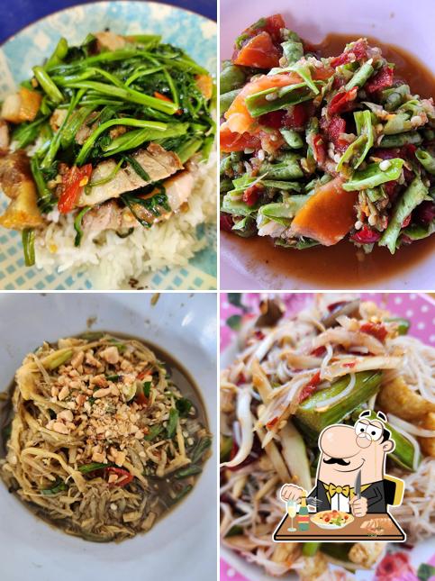 ร้านอาหาร ลาบ ก้อย ก๋วยเตี๋ยว อาหารตามสั่ง