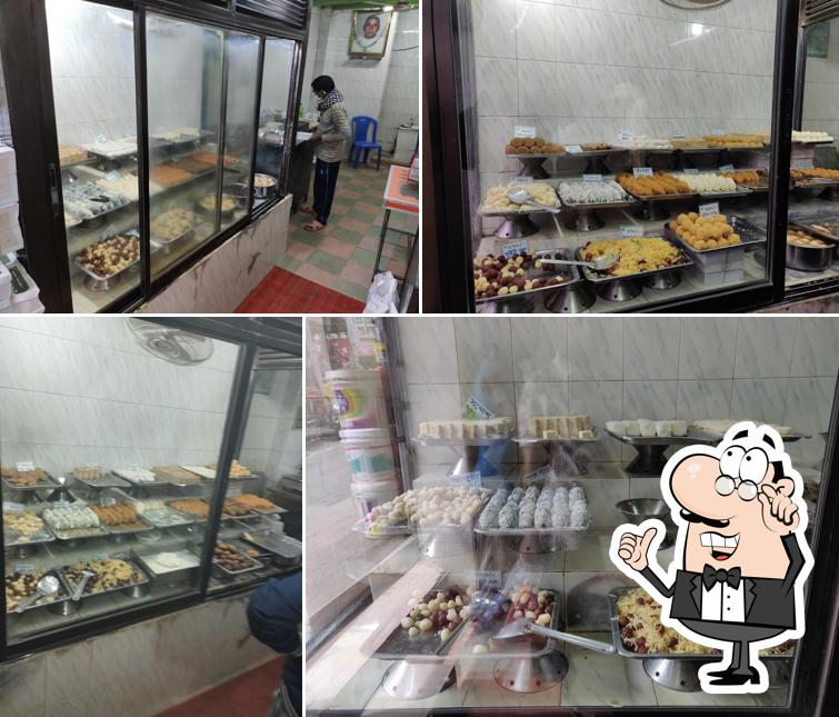 Sudhir Ghosh Sweets