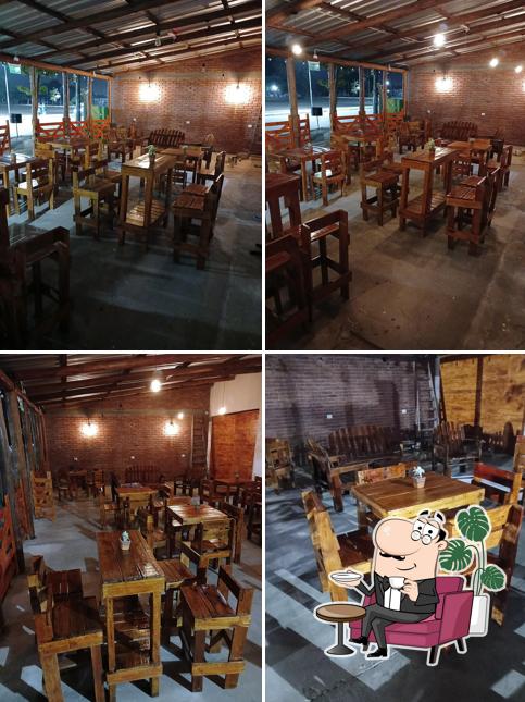 Los Amigos - Resto Bar