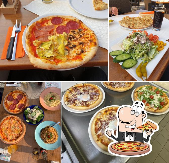 Outside - Ristorante • Pizzeria