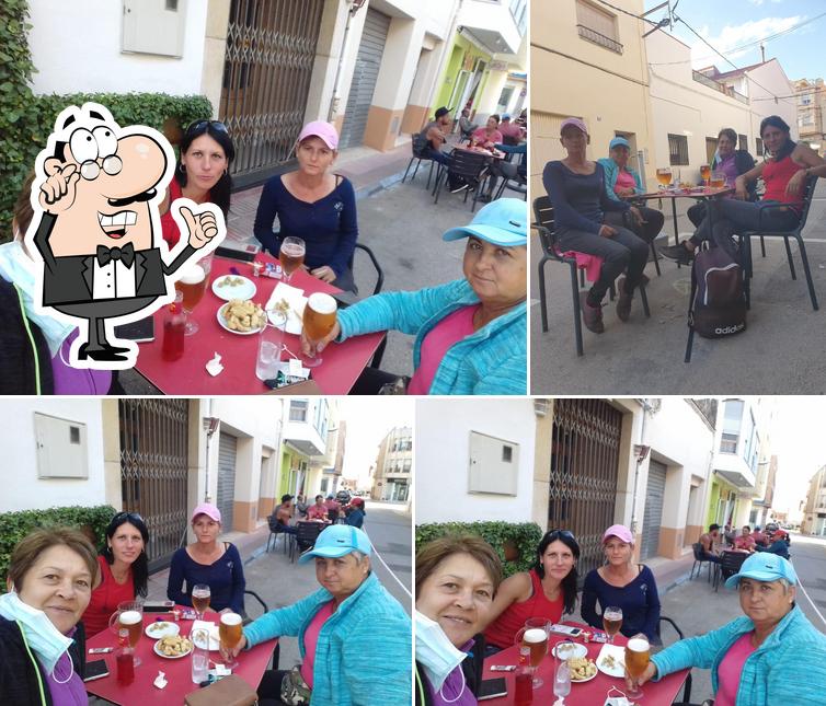 Bar Abril