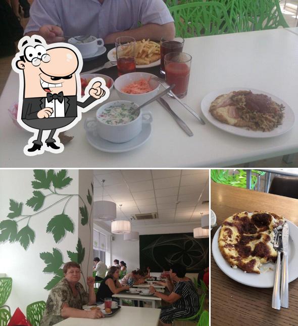 Посмотрите на внутренний интерьер "Петрушки"