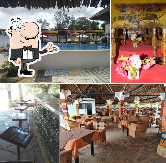 Sundowner Bar & Restaurant