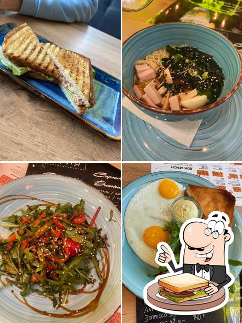 Сэндвичи с сыром на гриле в "Счастье есть"