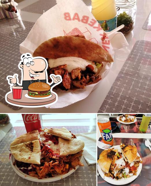 Istanbul Kebab Paks