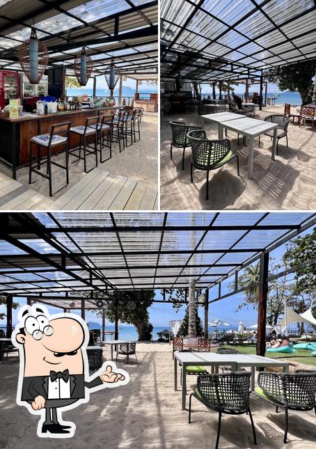 Blue Ocean Beach Bar
