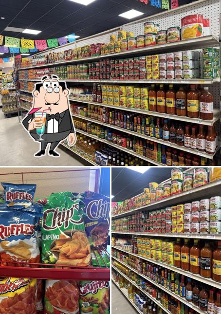 El Rincon Market