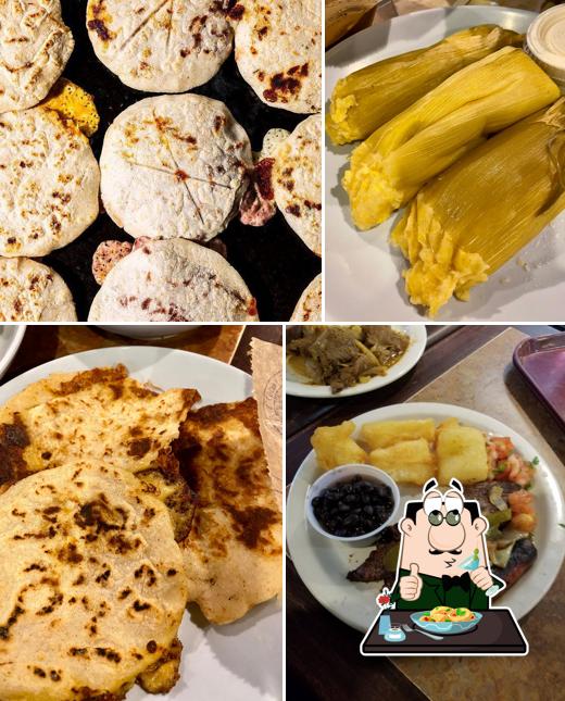 La Casita Pupuseria & Market