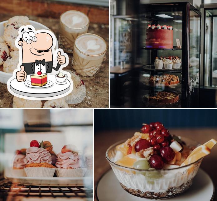 Satt & glücklich im Café Hahn