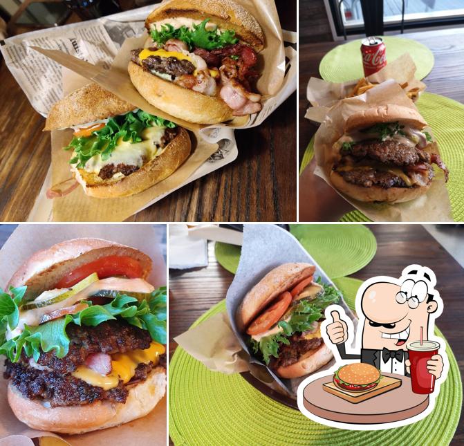 Mikki's
