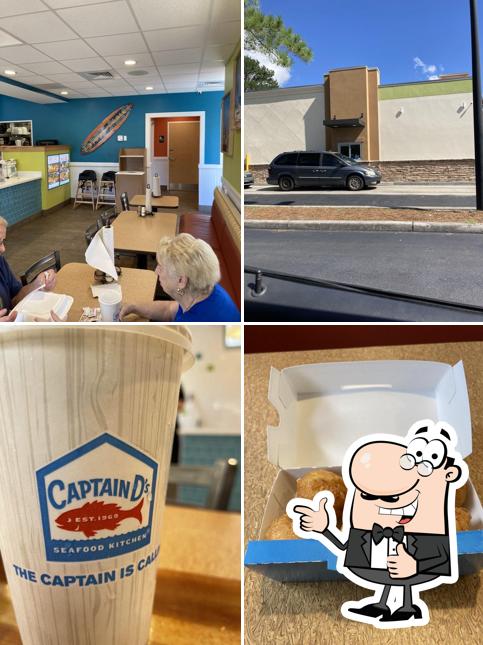 Captain D's