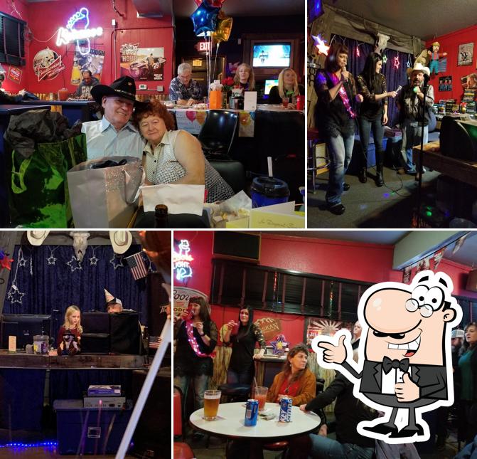 Lightning Horse Bar and Grill