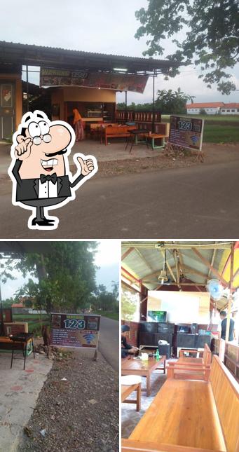 Warung 123