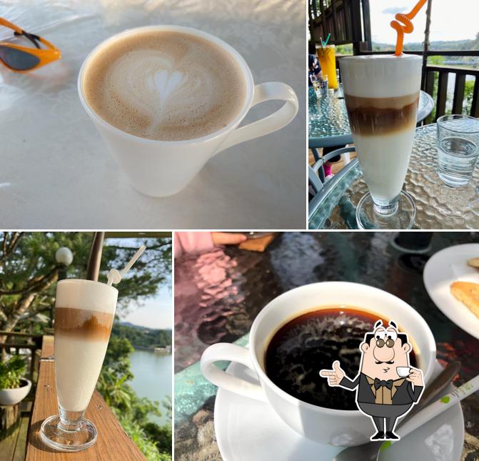 Emei Lakeside Restaurant