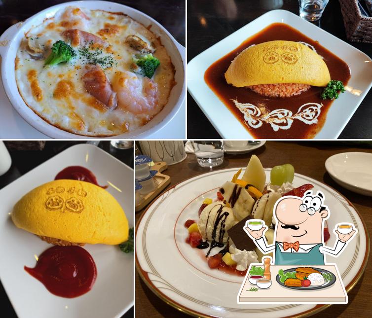 Kitchen FuwaFuwa Omurice Restaurant