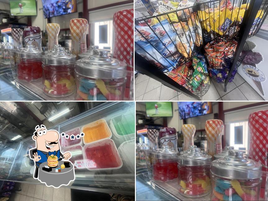 702 Tejas Sports Bar y Mas