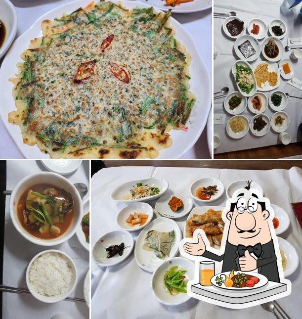 섬진강재첩횟집