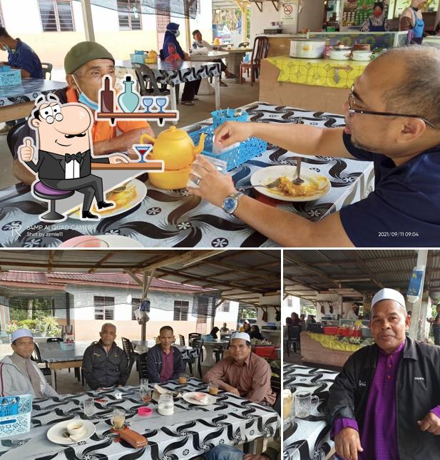 KEDAI ROTI CANAI KAK MAH