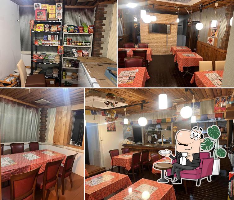 REAL INDIAN RESTAURANTS AND BAR