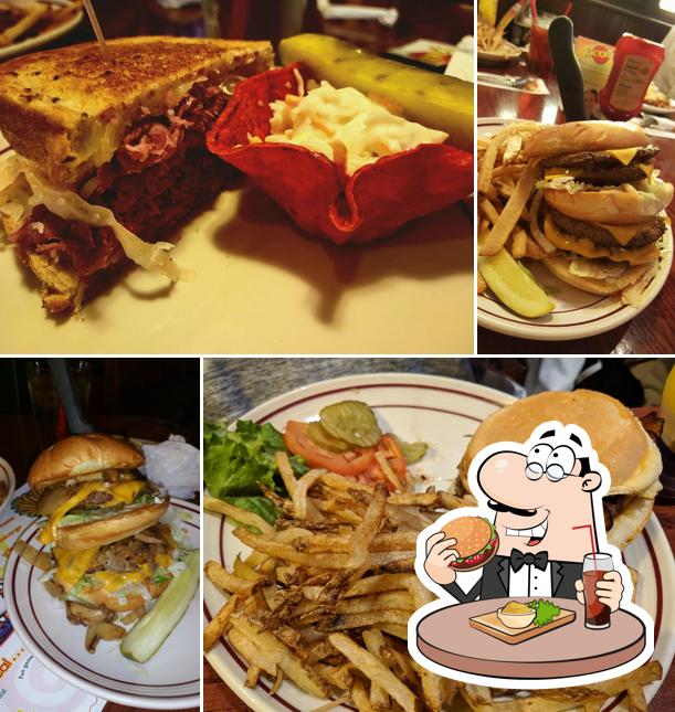 Rockne's in Streetsboro