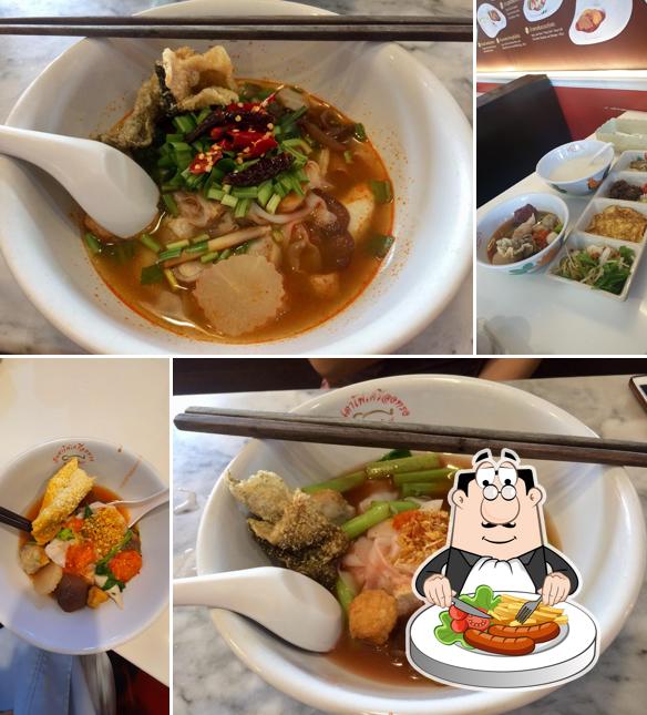 เย็นตาโฟเครื่องทรง โดย อ.มัลลิการ์ สาขา มอเตอร์เวย์-ขาเข้า Yentafo Kruengsonge by A.Mallika Motorway Inbound Branch