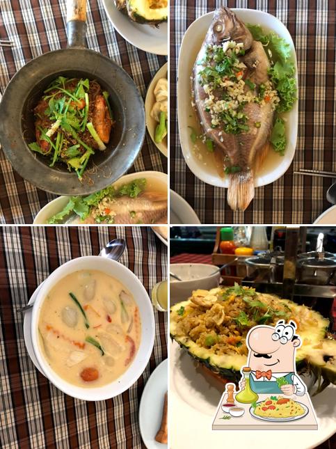 Crystal Thai Food