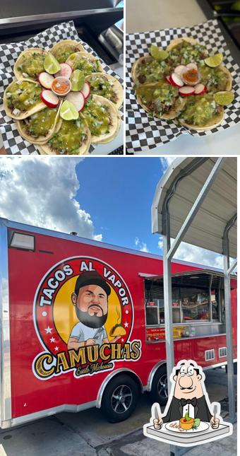 TACOS AL VAPOR CAMUCHAS