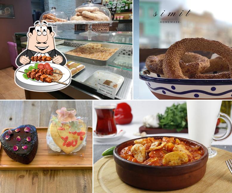 Еда в "Симите Хауз"