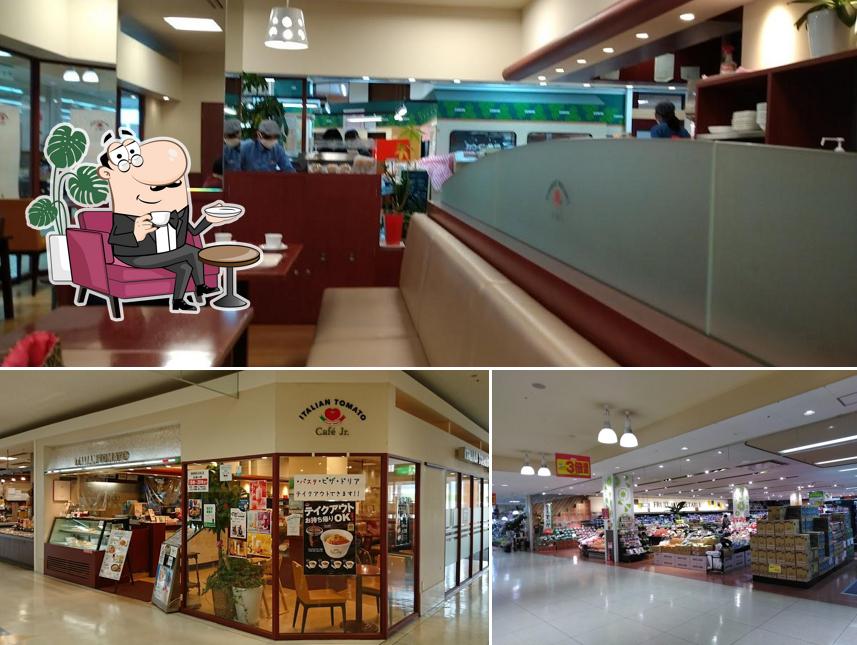 Itarian Tomato CafeJr . Aru Plaza Kashimaten
