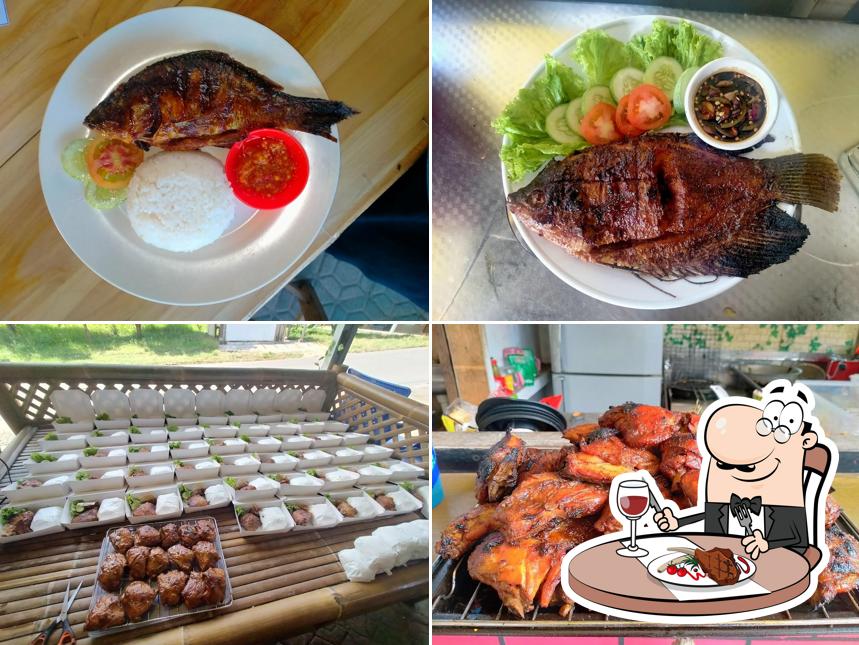 Kedai Ayam Gundam