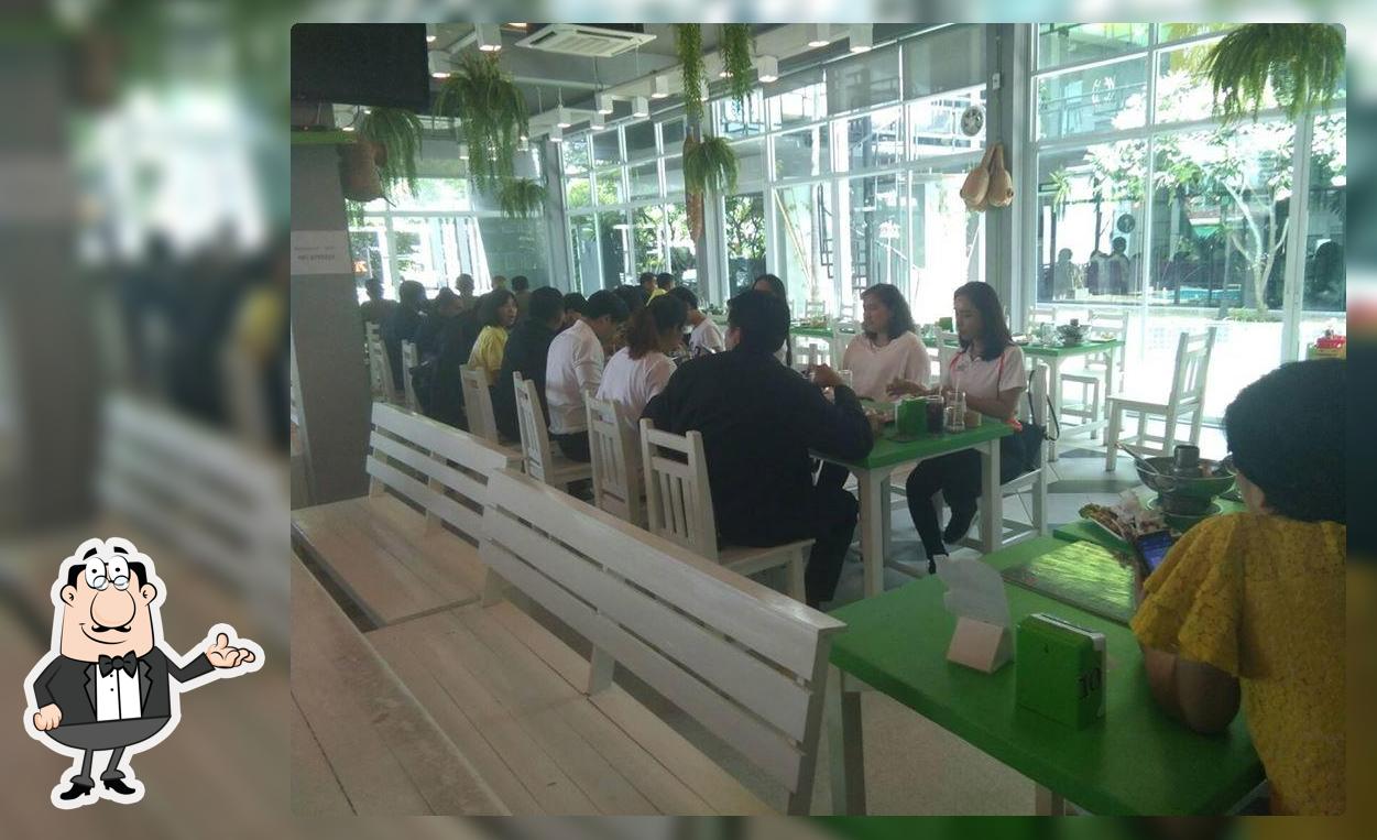 ร้าน ส้มตำจักรพรรดิ แซ่บบักคัก