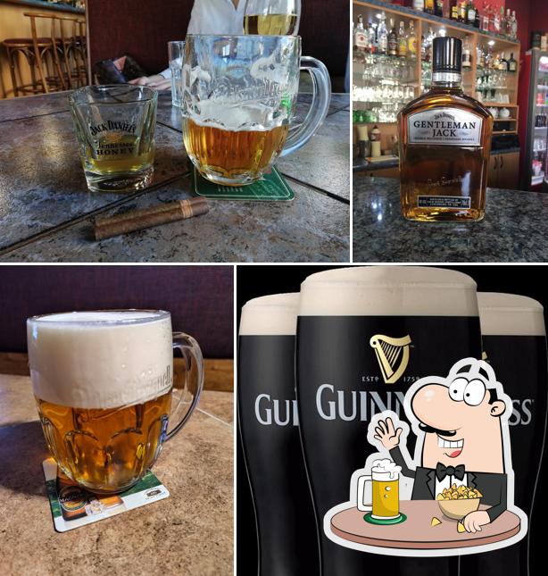 Classic bar