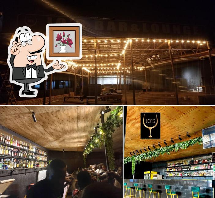 Jo's bar and lounge