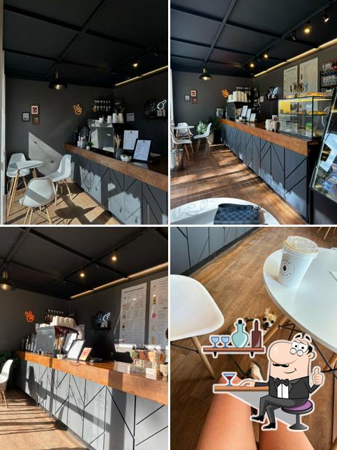 Интерьер "Drop Coffee"