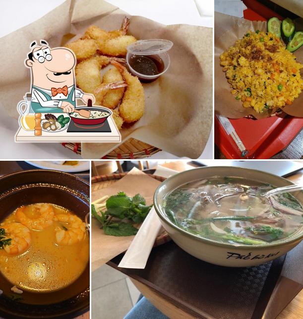 Жареный рис в "Pho City"