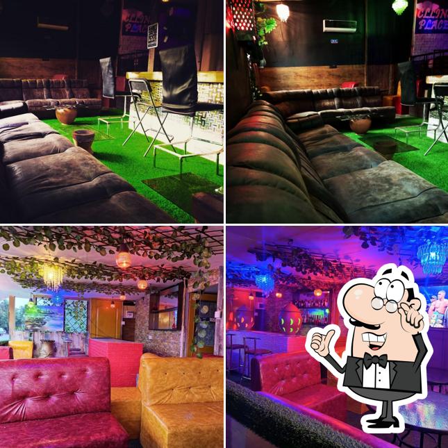 Cllins restaurant & lounge