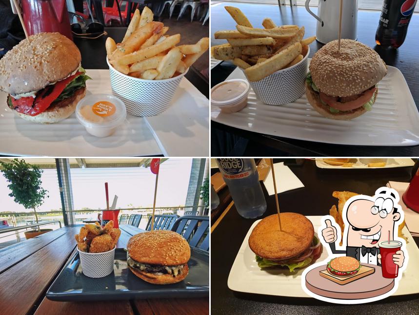 Grill'd Burgers - Hillarys