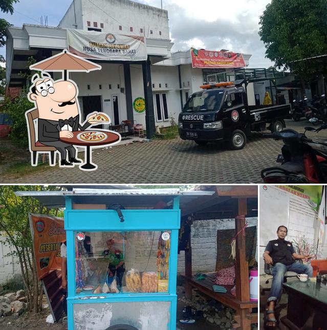Angkringan Rumah Relawan