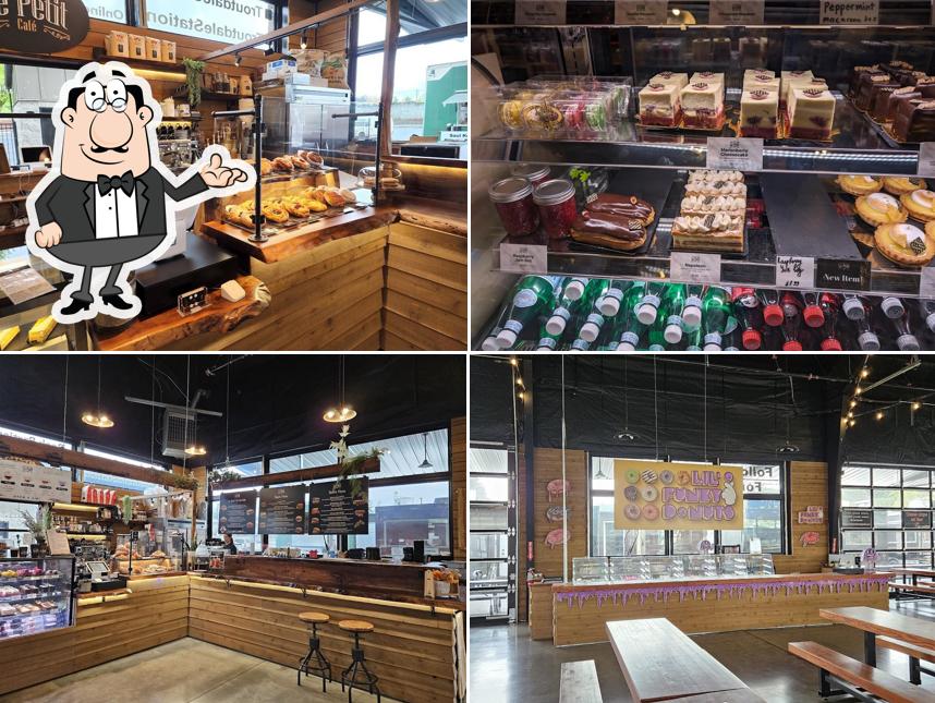 Le Petit Café Troutdale