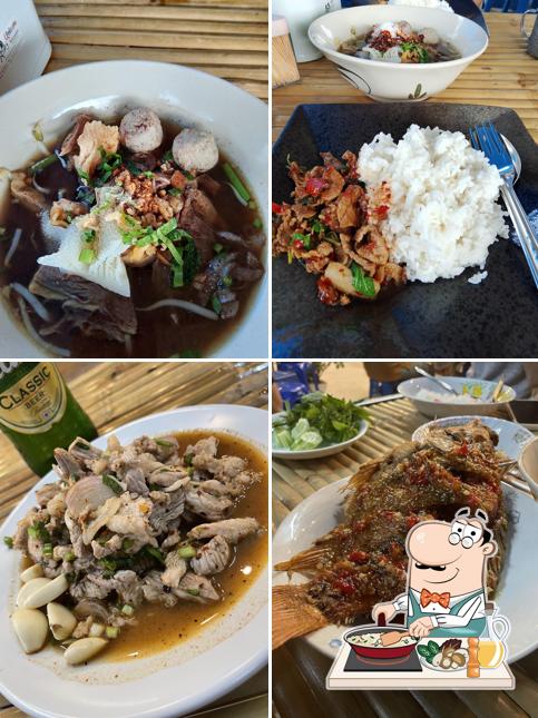 ก๋วยเตี๋ยว อาหารตามสั่ง ร้านe-chaiy